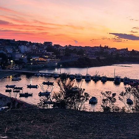La Grande Suite22 Néa Fókaia Buitenkant foto
